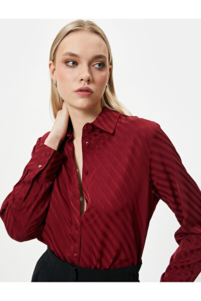 Koton Uzun Kolllu Gömlek Düğmeli Jakarlı Klasik Yaka Regular Fit