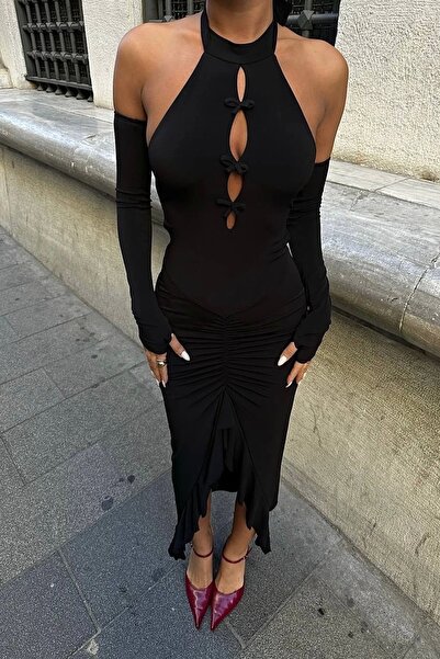 Bak Moda Черна рокля с деколте на гърба и пайети