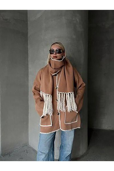 TrendParis κέντημα λεπτομερές μπουφάν με κασκόλ