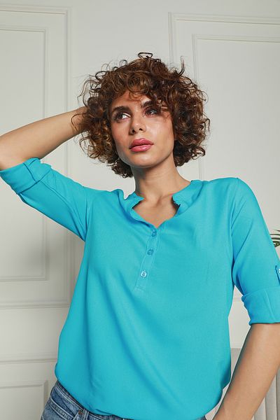 Butik Cămașă din viscoză cu jumătate de plăcuță cu guler turcoaz albastru 1500064
