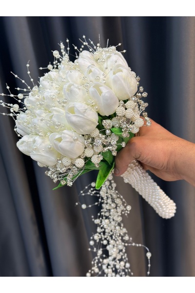 GELİNÇİÇEKCOM YOĞUN İNCİLİ LÜKS LALE BUKETİ