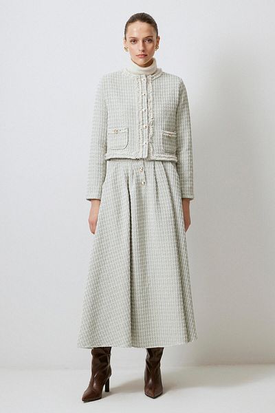 Touché Privé Tuvet Jacket and Skirt Set