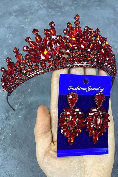Hayalperest boncuk Red Pera Bridal Henna Crown and Shuttle Earrings