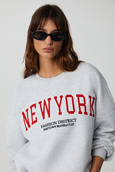 ETHIQUET JORDIN Kadın Uzun Kollu Yuvarlak Yaka Önü Aplike Nakışlı Düşük Omuz Oversize Grimelanj Sweatshirt