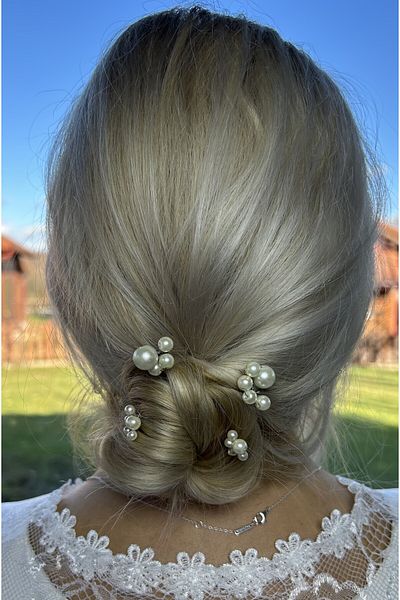 Eva Flore 4 Pieces Pearl Detailed Hair Hairpin and Wire Clasp for Bride and Engagement