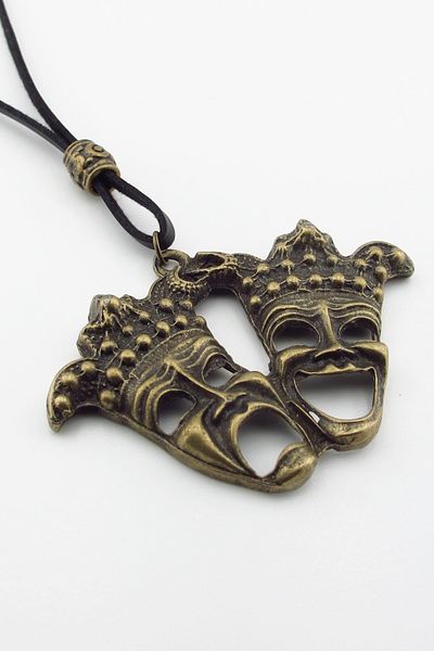 Solfera Theater Crying Smiley Faces Tragedy and Comedy Mask Leather Necklace Q0951