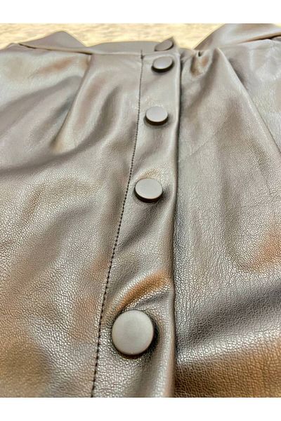 Store Leather Skirt