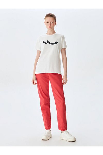 Ltb Cream T-Shirt with Shiny Logo