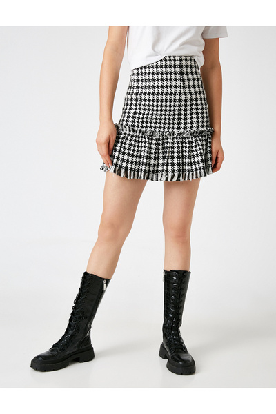 Koton Mini Skirt - Houndstooth Patterned