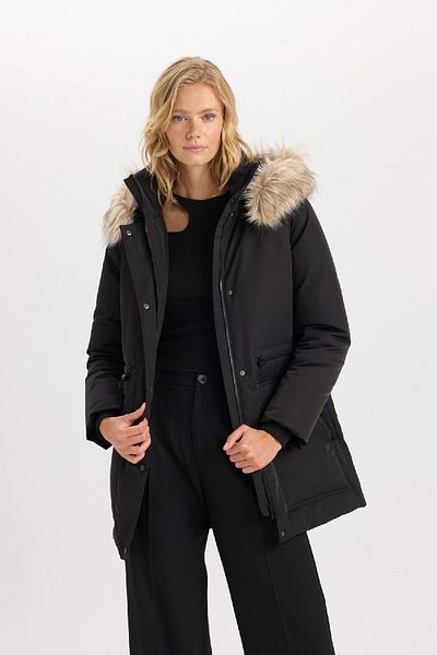 DeFacto Übergroßer Kunstfell-Parka mit Kapuze – wasserabweisender, aufblasbarer Mantel mit abnehmbarem Reißverschluss