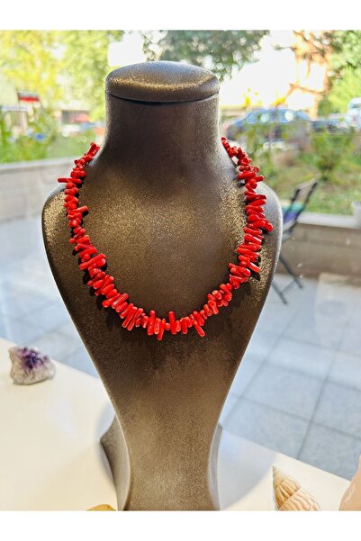 Luna قلادة مرجانية