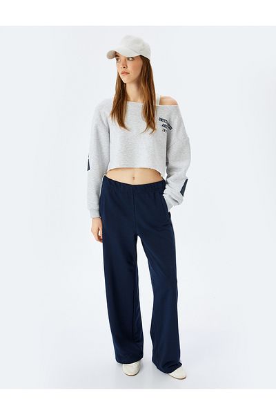 Koton Back Printed Boat Neck Crop Oversize Sweatshirt