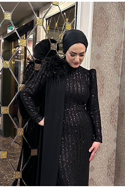 Sultan Ekşioğlu Tasarımı Çiçek Detaylı Balık Payet Abiye