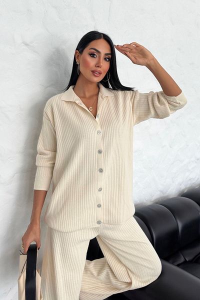 By Nilgün Akay Women's Ecru Shirt Collar Buttoned Bottom-Top Knitwear Set