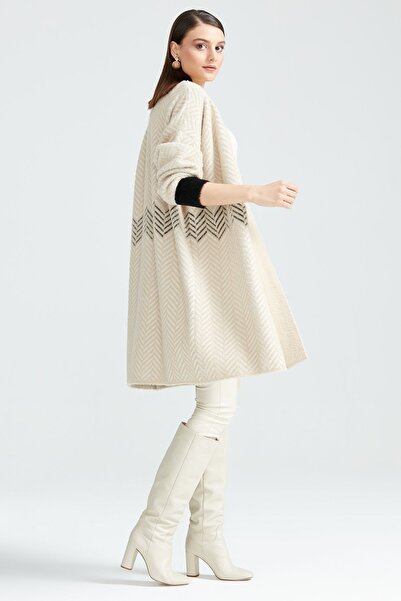 Tığ Triko كارديجان محبوك باللون البيج - نمط متعرج وأساور متباينة