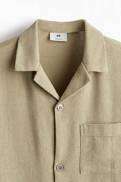 H&M Regular Fit Textured resort shirt