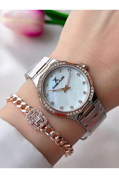Daniel Klein Women's Watch and Bracelet with 30 Mt Water Resistant Steel Band - Bfg.10734X5