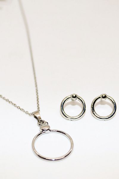 EUROMODA Special Designed Necklace Earrings Set