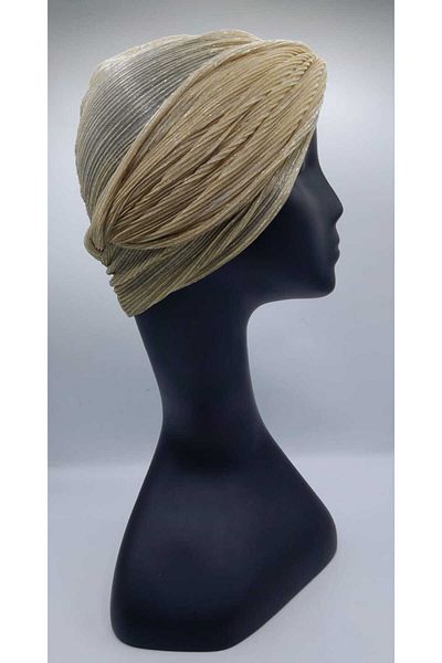 Differenza Gold Glitter Wrapped Bonnet