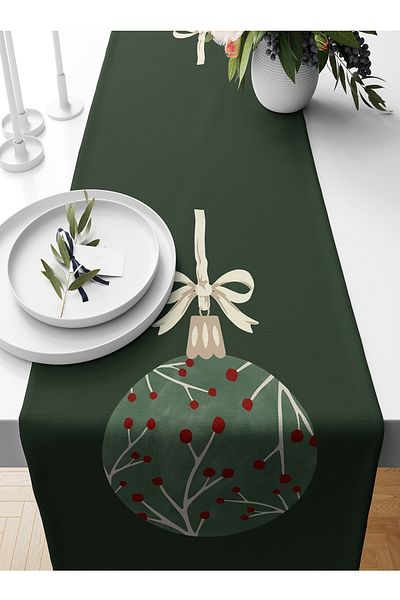 Bertille Home New Year Series 140X40 cm Digital Printed Runner (Christmas Christmas)