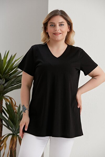 SERTUĞ V-Neck Black Large Size T-Shirt - Slit Detail