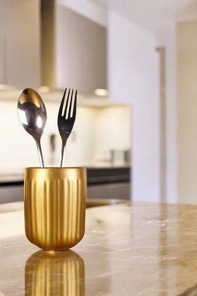 Evene Decorative Upright Spoon Holder - Countertop and Gold Color Cylinder Model 11