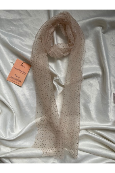 Nurcanilirboutique حقيبة وشاح لامعة من Coquette