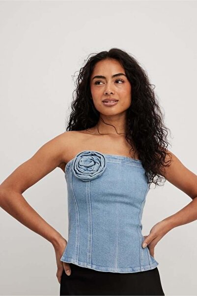 soBasic Τζιν Στράπλες Μπλούζα με Τριαντάφυλλο και Λεπτομέρεια Σχισμής-32 - Μπλε