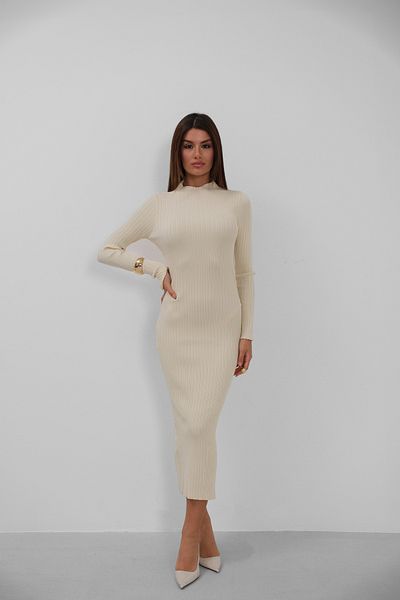 Black Fashion Knitwear Ecru Dress with Low-Cut Waist Accessories