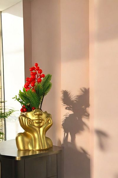 Evene Small Vase - Table Top and Home Decoration, Gold Color Model 28