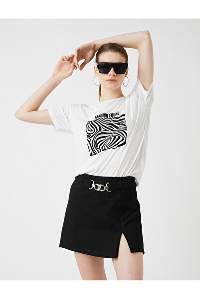 Koton Μπλουζάκι με κοντό μανίκι με λαιμόκοψη