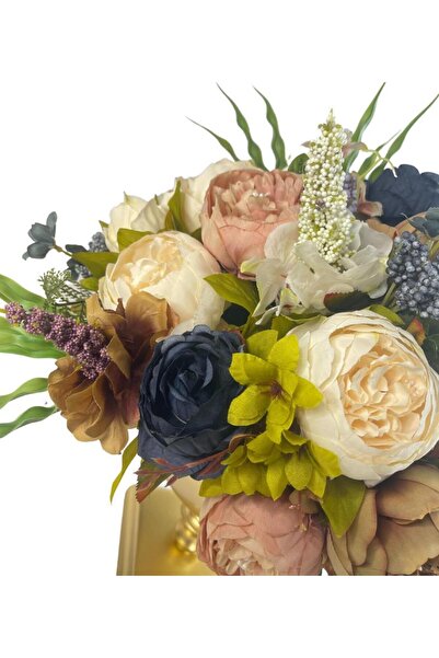 Nettenevime Yapay Çiçek Şakayık Güllerden Oluşan Kare Ayaklı Yuvarlak Metal Gold Vazolu Masa Üstü Çiçeği Arajman