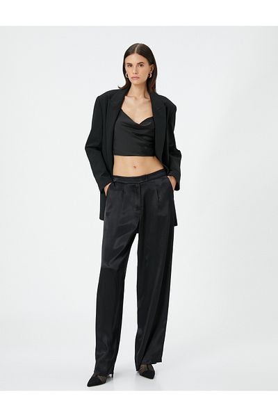 Koton Hose mit weitem Bein, Tasche, normaler Taille, glänzende Falten, detaillierte Viskose