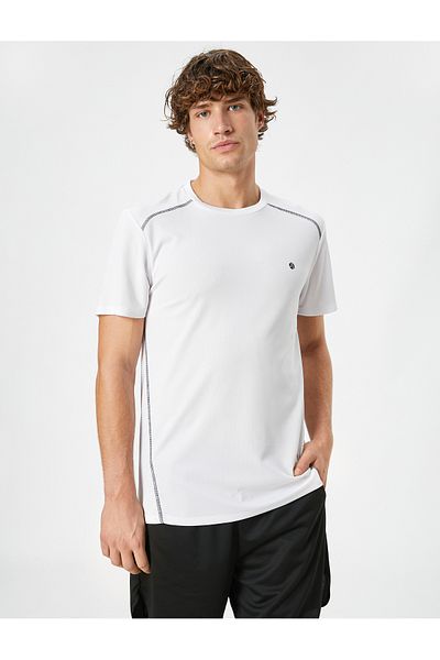 Koton Αθλητικό T-Shirt με λεπτομέρεια ραφής Κοντό μανίκι Crew λαιμόκοψη