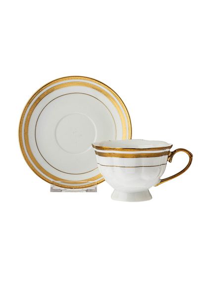 Dania A tea cup set with a porcelain saucer golden decoration