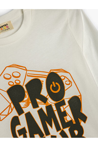 Koton Tişört Oyun Temalı Baskı Detaylı Uzun Kollu Bisiklet Yaka Pamuklu