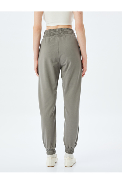 Koton Beli Lastikli Rahat Kalıp Yüksek Bel Cep Detaylı Jogger Eşofman Altı