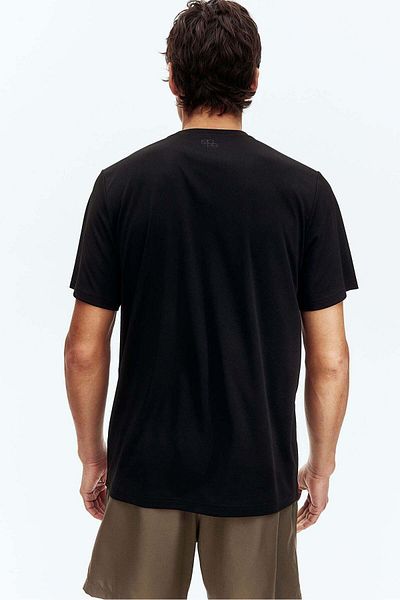 H&M قميص رياضي من DryMove™