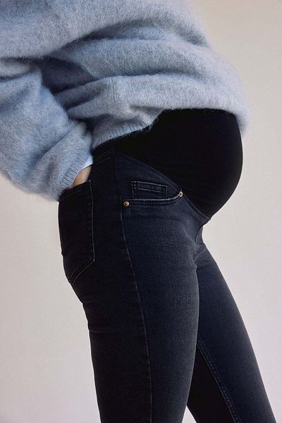 H&M MAMA Skinny Jeans