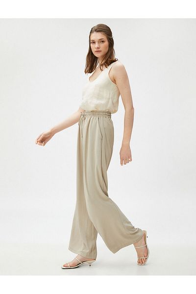 Koton Bequeme Hose mit weitem Bein und Bindebund