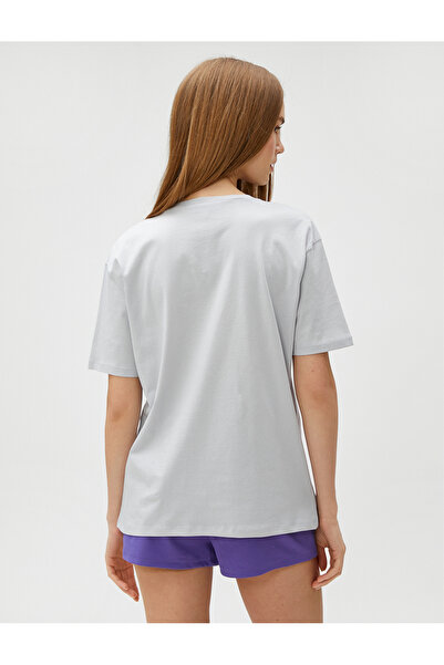 Koton Anime tričko s krátkým rukávem a výstřihem