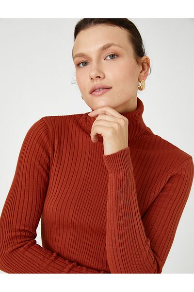 Koton Rollkragen-Strickpullover mit langen Ärmeln aus Kaschmir mit Struktur