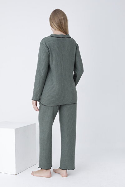 Miss Dünya Lissa Pregnancy Pajamas Set with Front Button Adjustable Waist Sleeves and Ruffle Detail