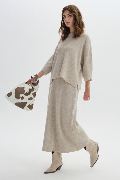SHERIN Brown Knitwear Handbag