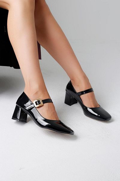 Beyond Women's Black Buckle Elastic Square Toe Patent Leather Heeled Shoes 6cm Byndkp103