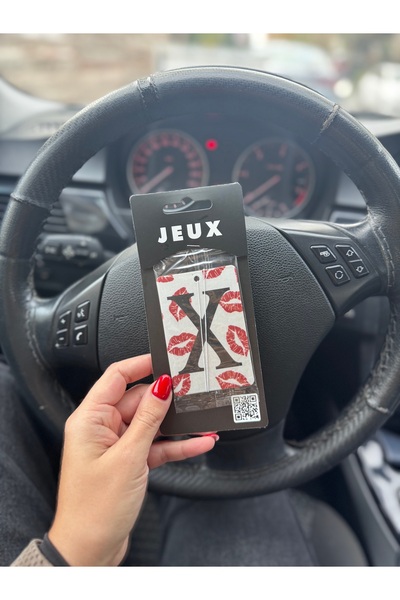 Merve X ÖPÜCÜKLÜ KOKU - Oto koku x öpücüklü