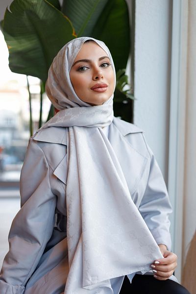 QASSA SHAL Checkerboard Pattern Shawl