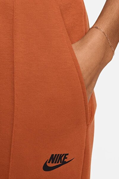 Nike Sportswear Tech Fleece Standart Fit Mid Rise Jogger Kadın Eşofman Altı Turuncu