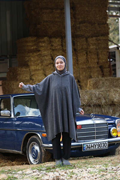 ilmek Women's Anthracite Side Lace Hooded Poncho