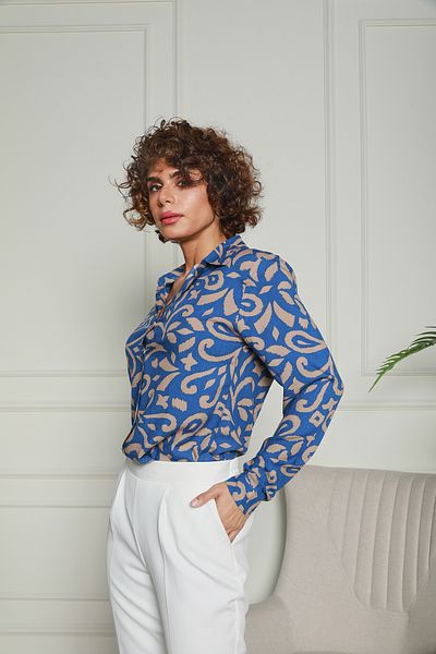 Butik Cămașă din viscoză cu model albastru închis 1500060